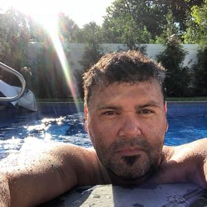 Meet your Posher, Rocky